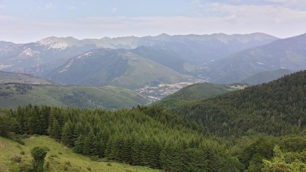 Hotel Du Val D'Aure Cadeac Екстер'єр фото