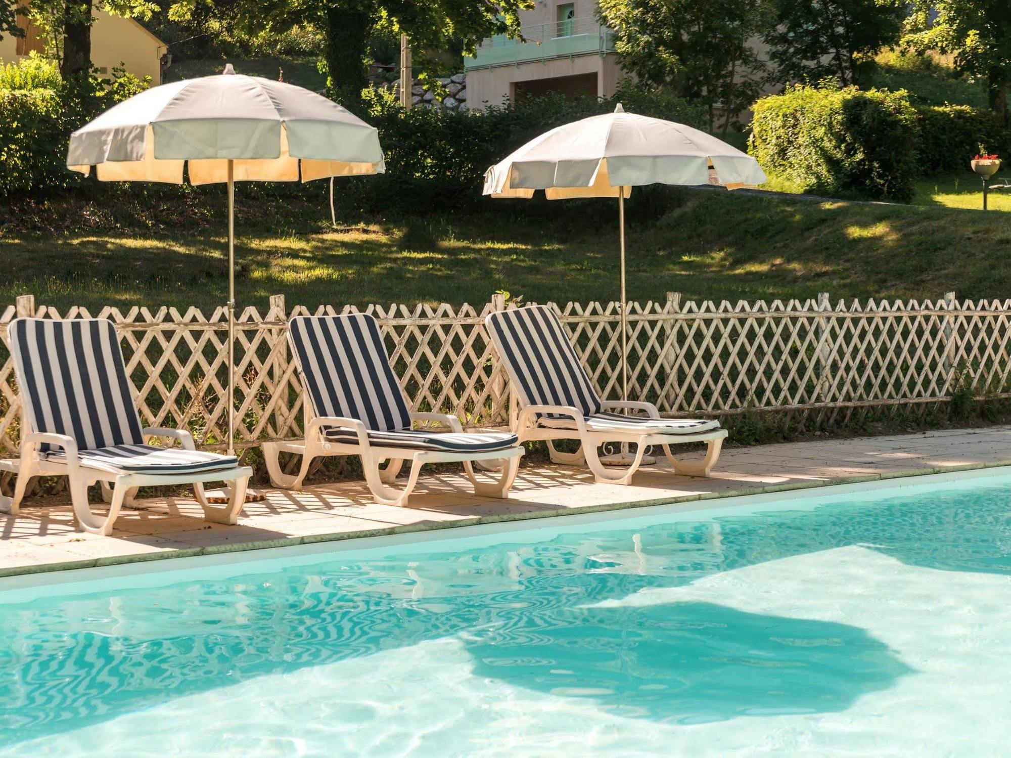 Hotel Du Val D'Aure Cadeac Екстер'єр фото